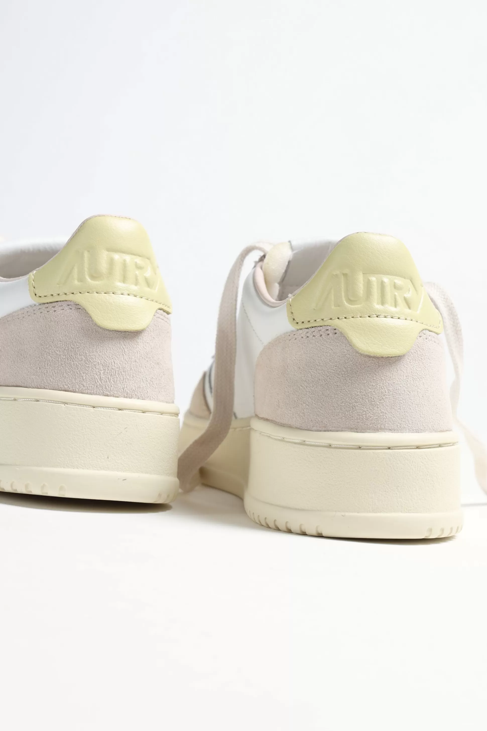 Autry Baskets^Baskets 01 Low Suede En Blanc/Citron Vert