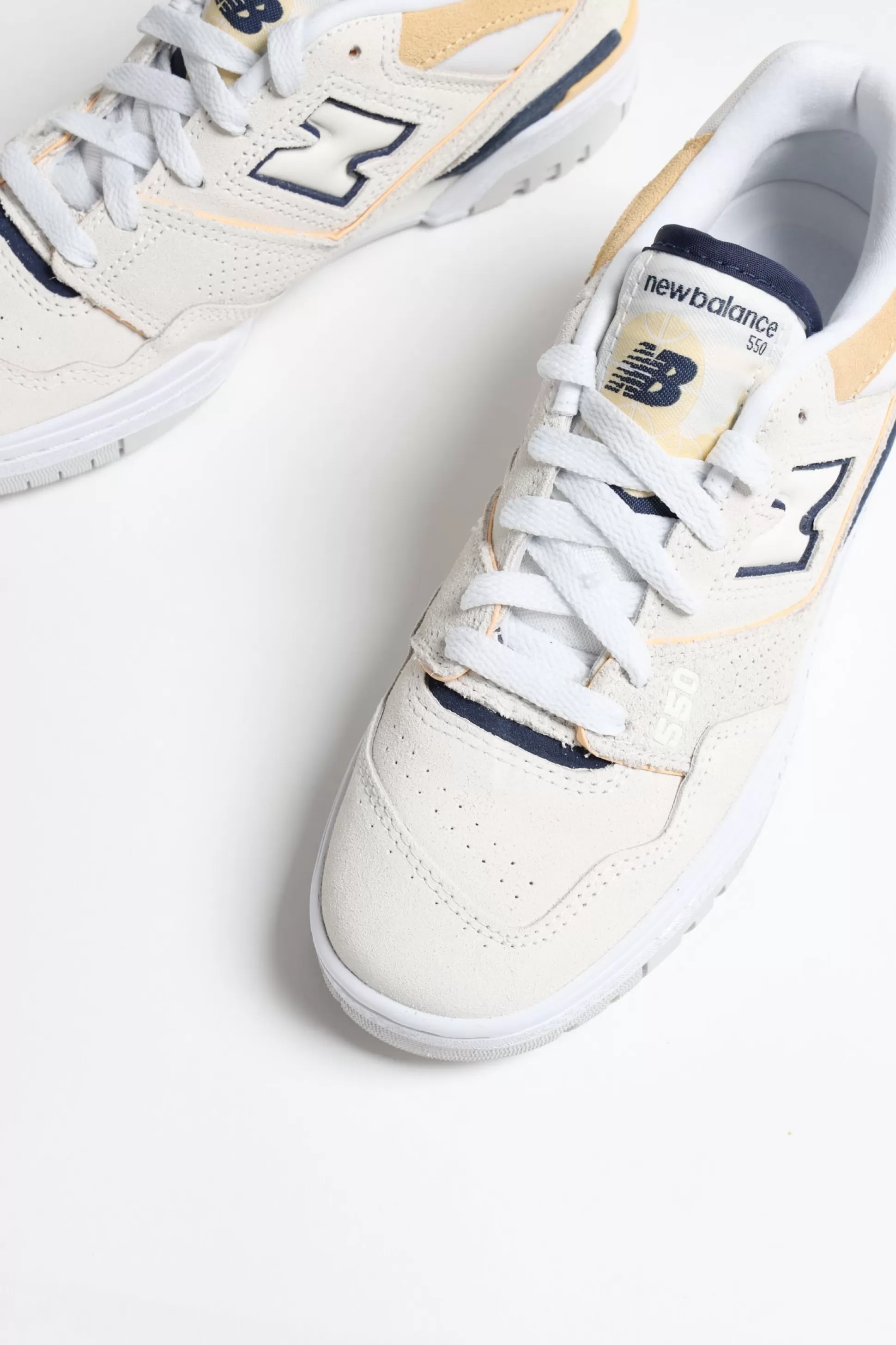 New Balance Baskets^Baskets 550 En Sea Salt/Navy