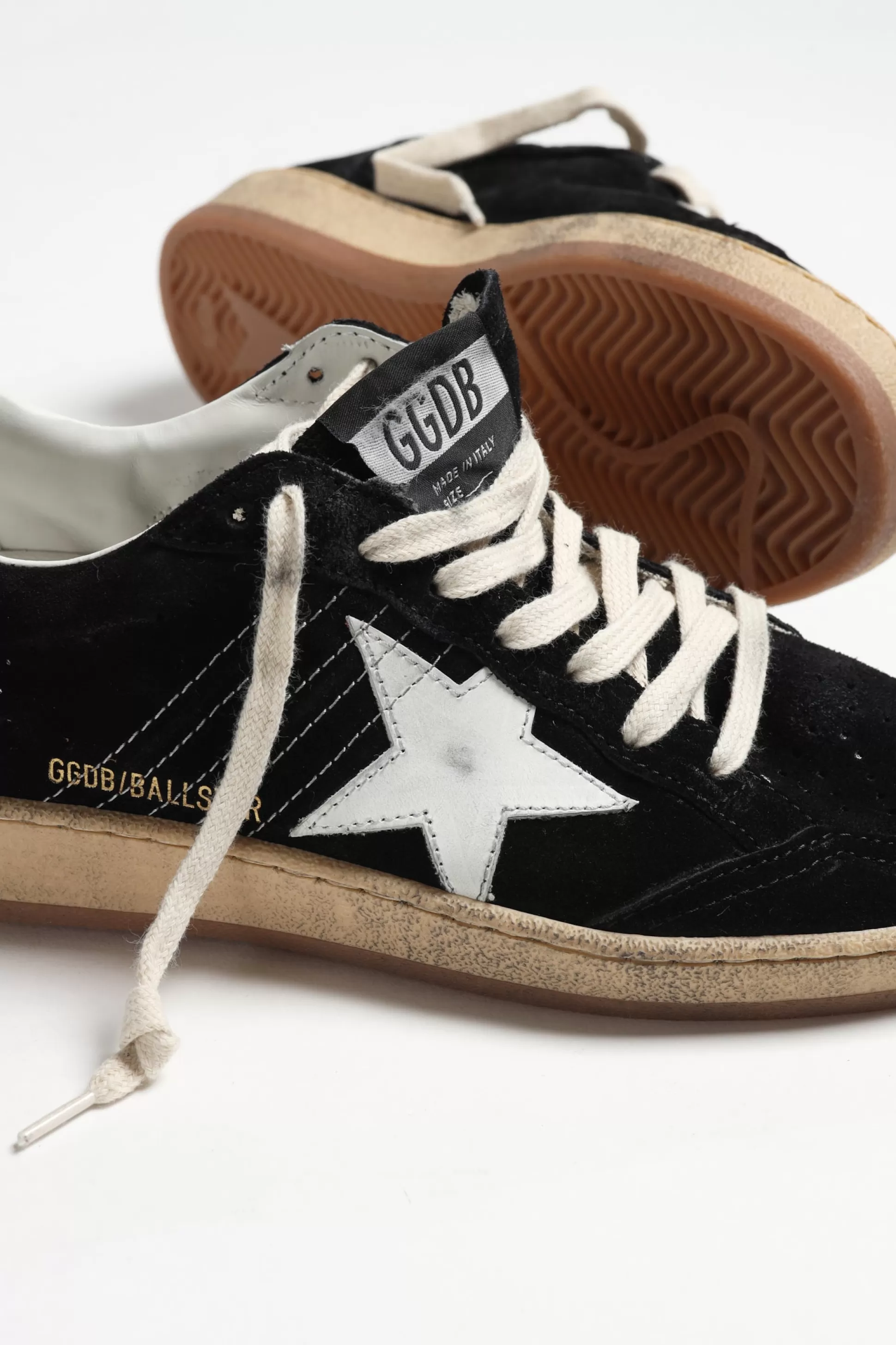 Golden Goose Baskets^Baskets Ballstar Suede En Noir/Blanc