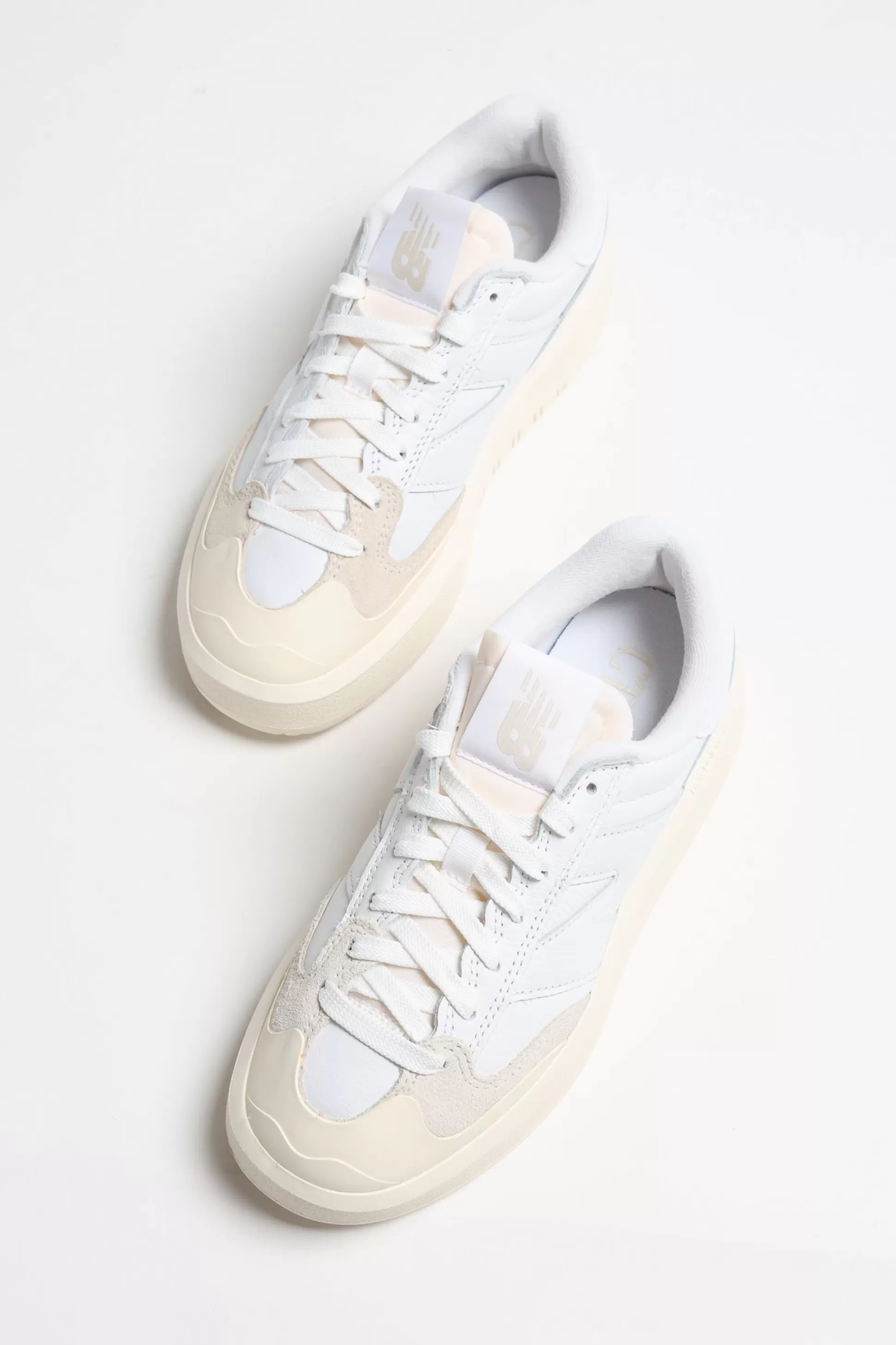 New Balance Baskets^Baskets Ct302 En Blanc/Moonbeam