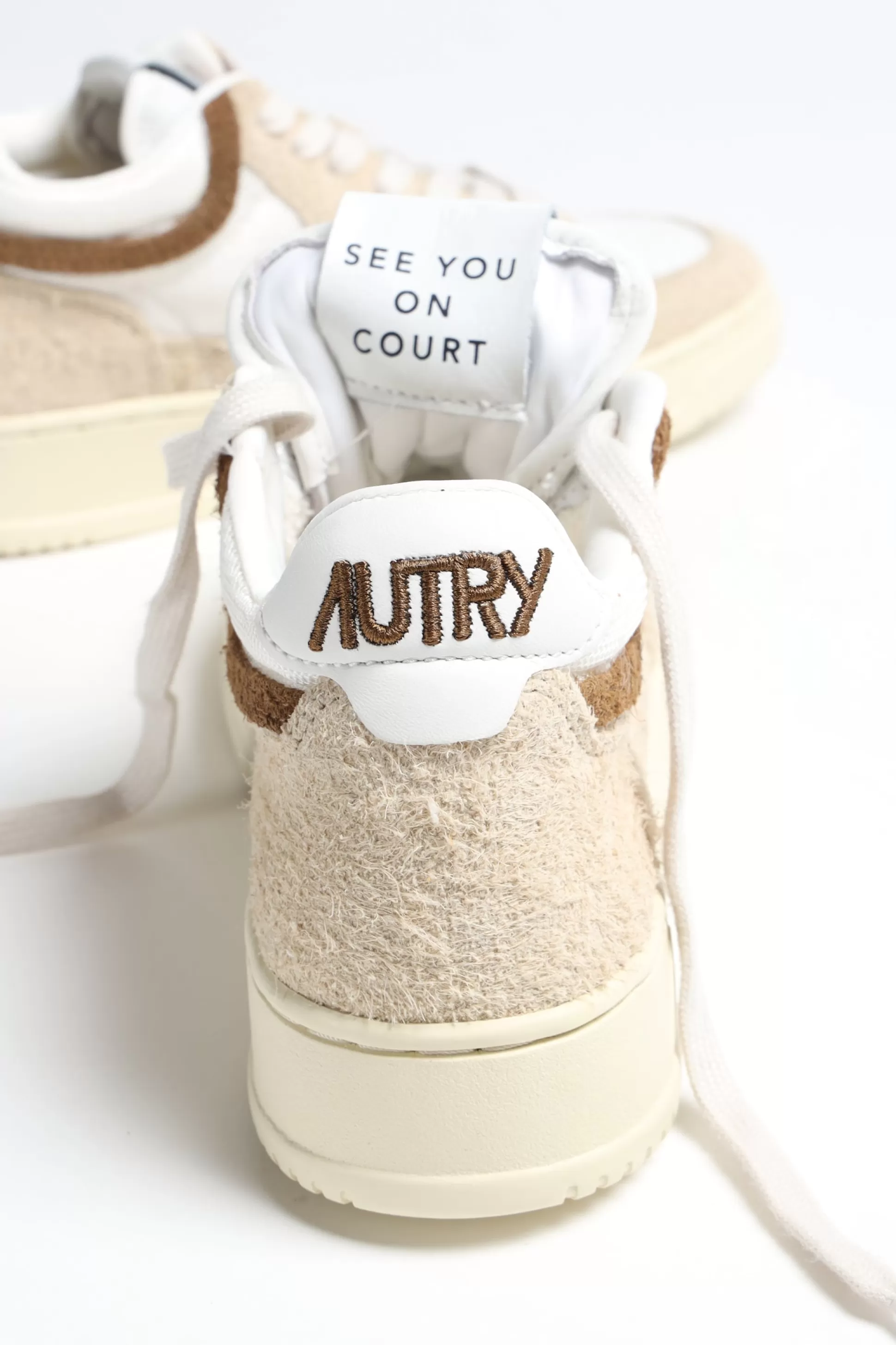 Autry Baskets^Baskets Open Mid En Ecru/Suede