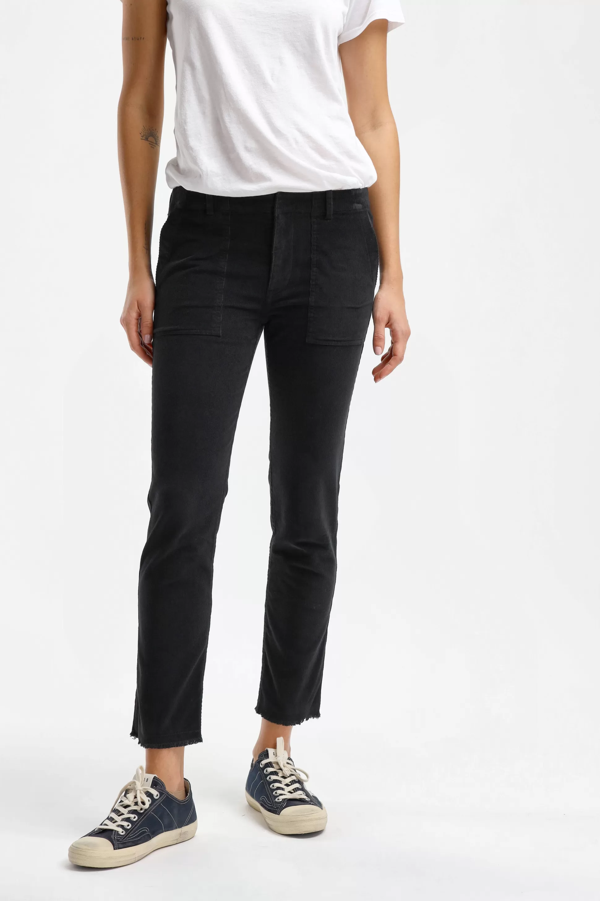 Nili Lotan Pantalons & Jumpsuits^Pantalon En Velours Cotele Jenna In Jet Black