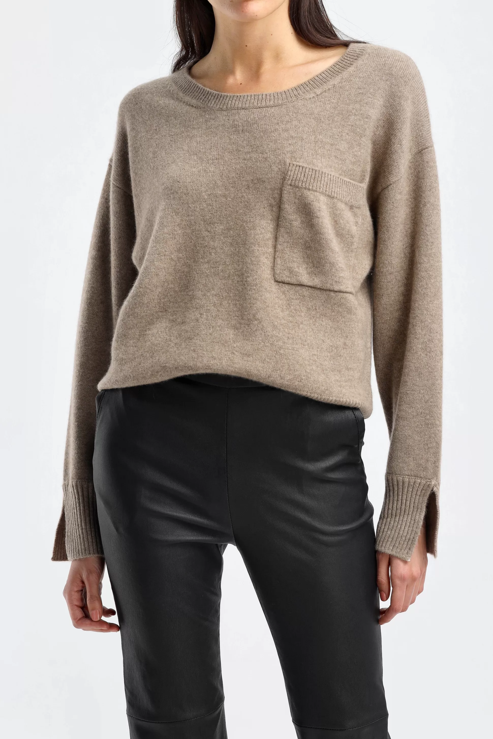 Ladneri Pull-Over^Pull Pocket En Taupe